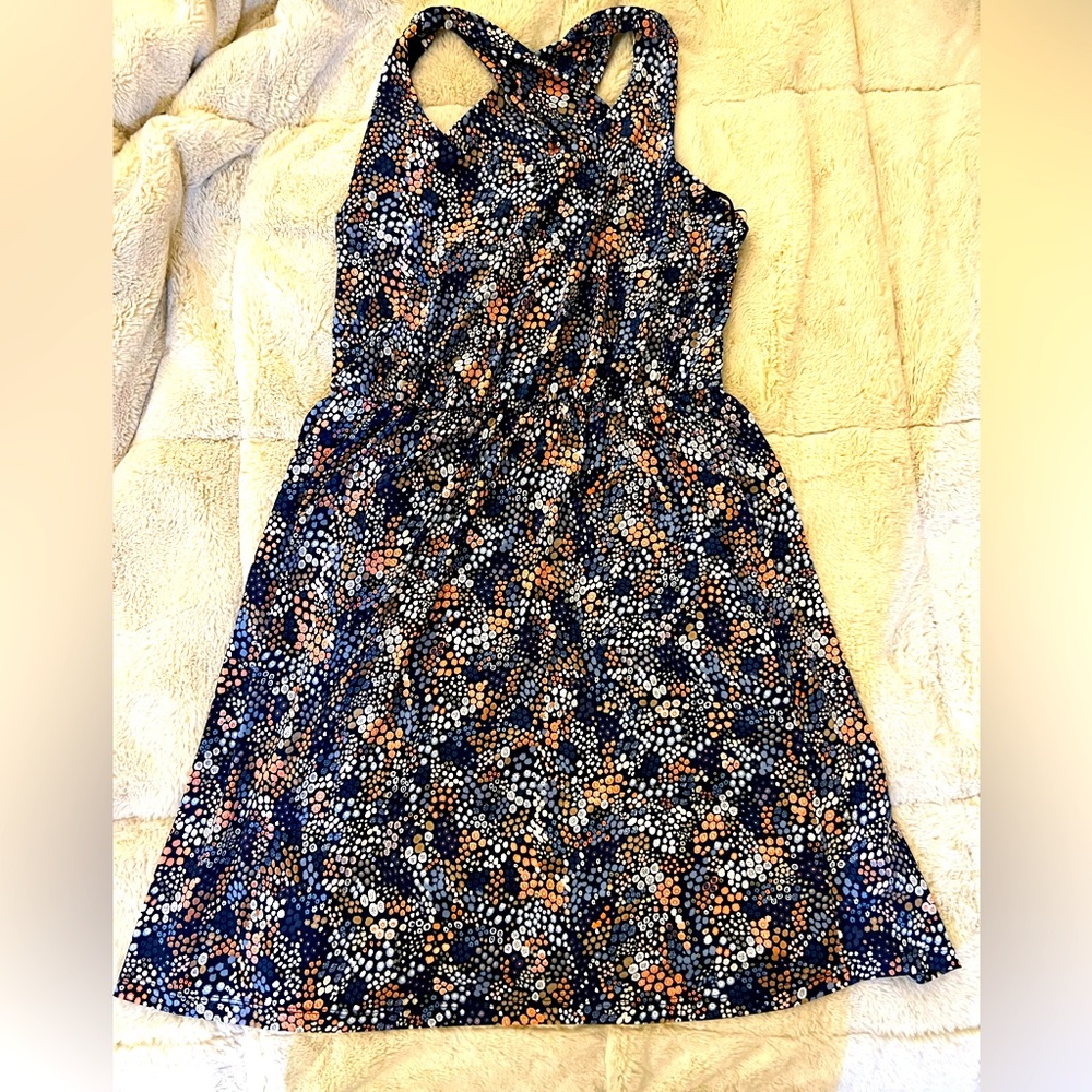 Kaileigh Cross-back Knee Length Dress - Size Large